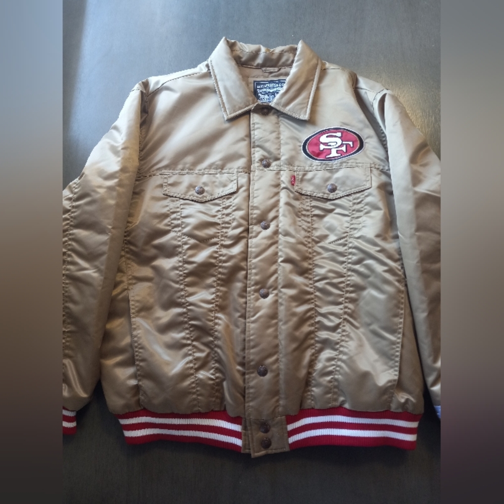 Levis x Starter S.F. 49ers Jacket Satin Mens Size XL Gold/Red NWT